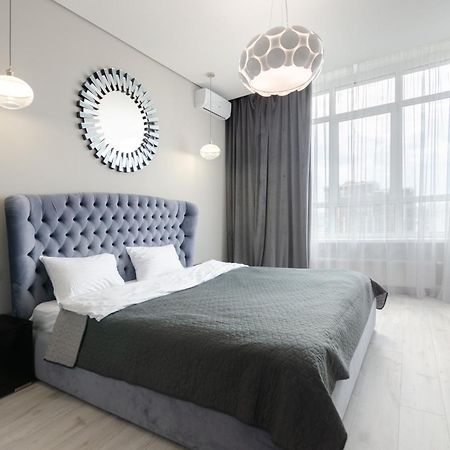 Petrovdom Apartments 267-373 In Rc Central Park, 7 John Mccain Street Киев Екстериор снимка