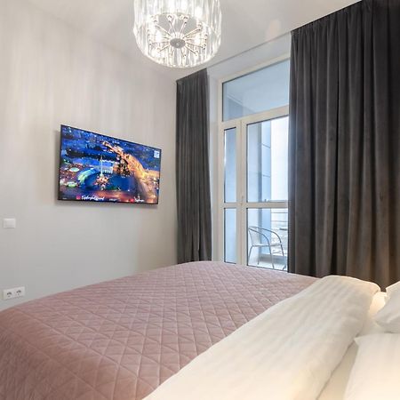 Petrovdom Apartments 267-373 In Rc Central Park, 7 John Mccain Street Киев Екстериор снимка