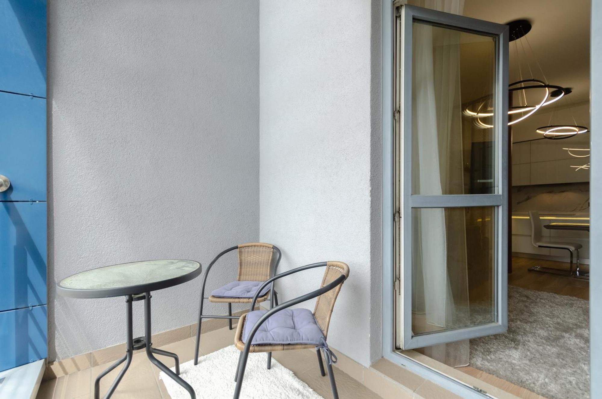 Petrovdom Apartments 267-373 In Rc Central Park, 7 John Mccain Street Киев Екстериор снимка