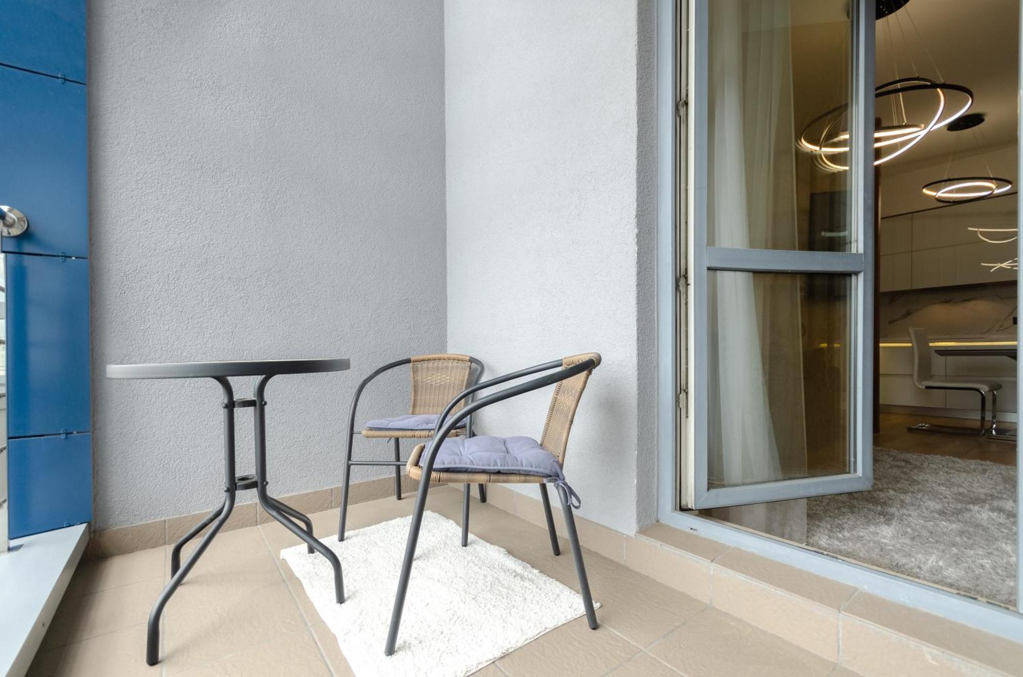 Petrovdom Apartments 267-373 In Rc Central Park, 7 John Mccain Street Киев Екстериор снимка
