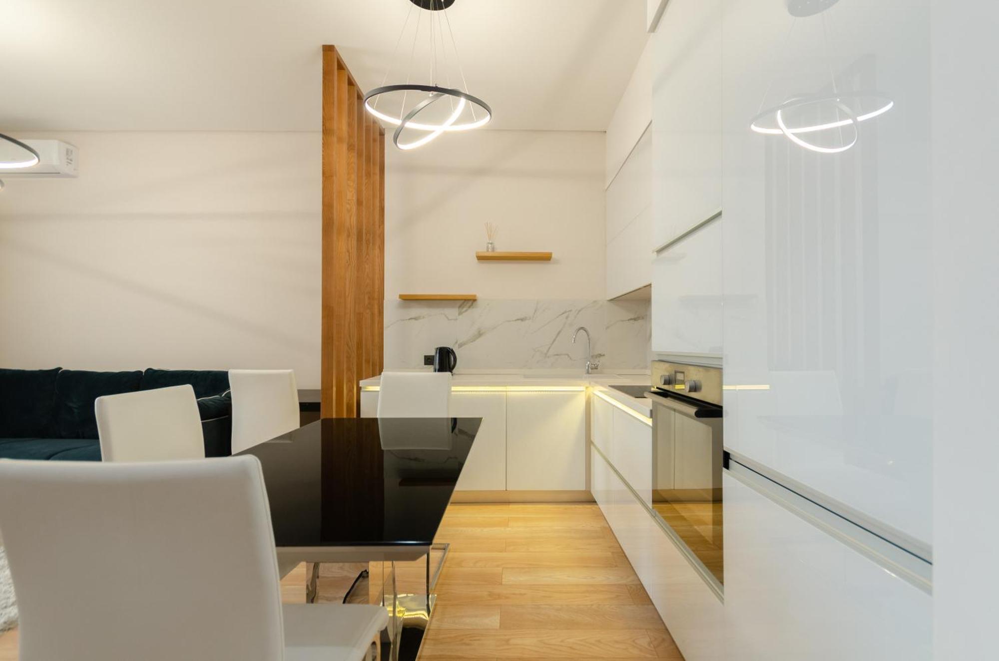 Petrovdom Apartments 267-373 In Rc Central Park, 7 John Mccain Street Киев Екстериор снимка