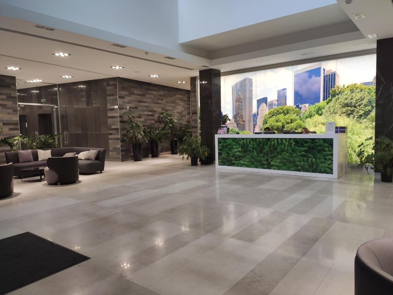 Petrovdom Apartments 267-373 In Rc Central Park, 7 John Mccain Street Киев Екстериор снимка