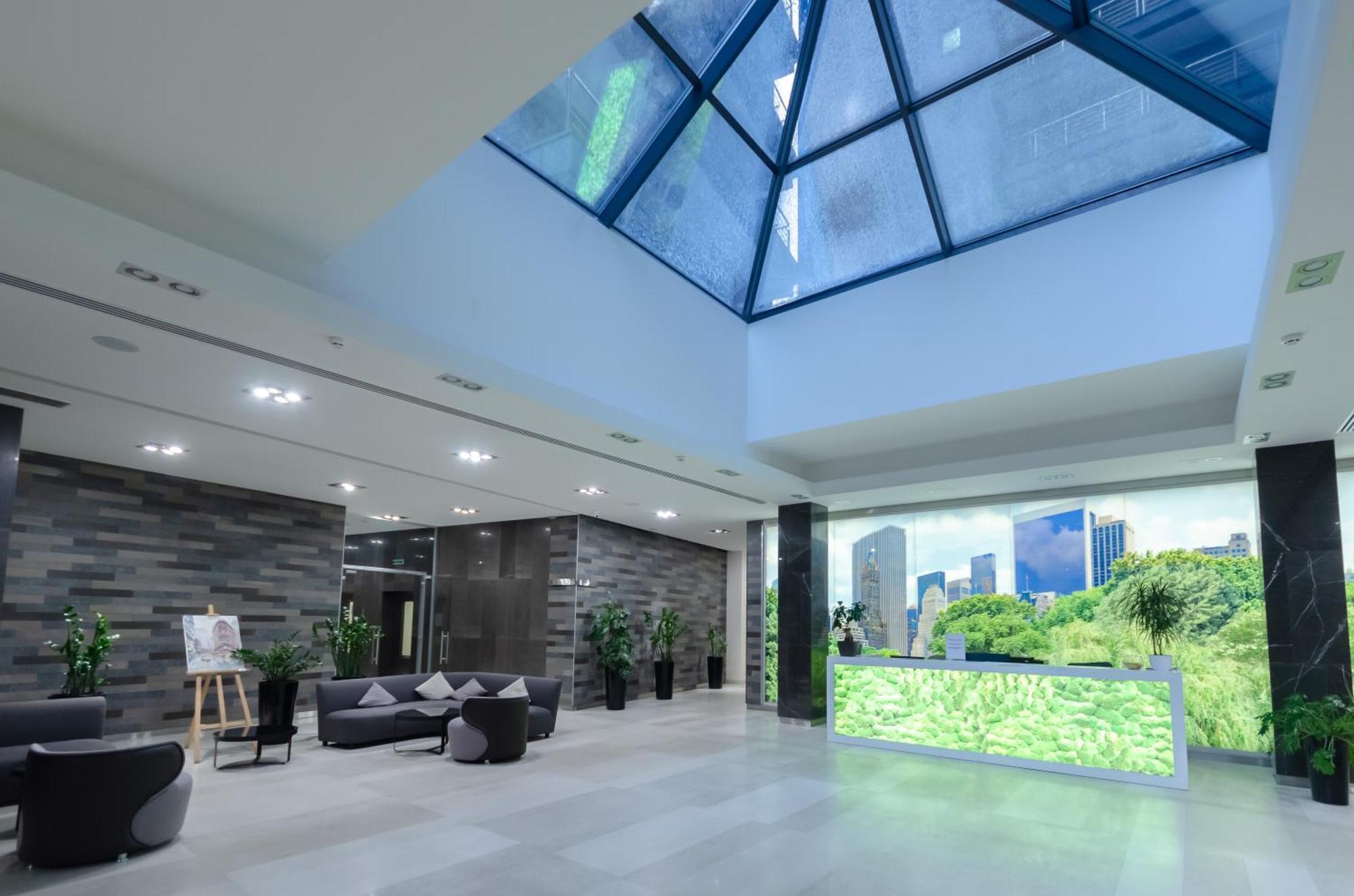 Petrovdom Apartments 267-373 In Rc Central Park, 7 John Mccain Street Киев Екстериор снимка
